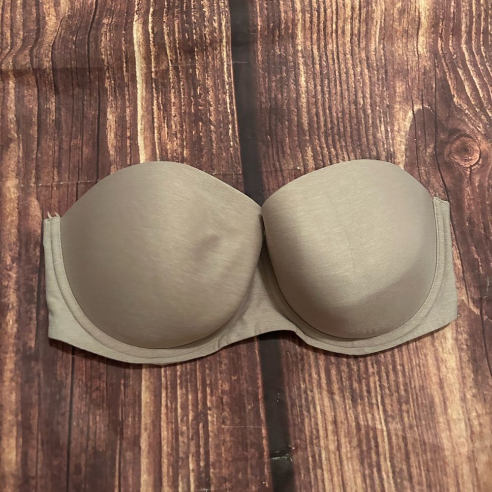 Women’s Aerie Lightly Lined Nude Strapless Bra 40C